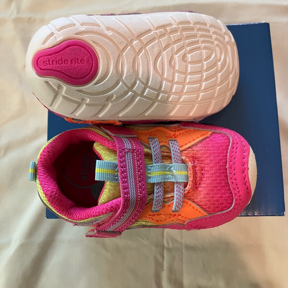 NWT Stride Rite kids sneakers